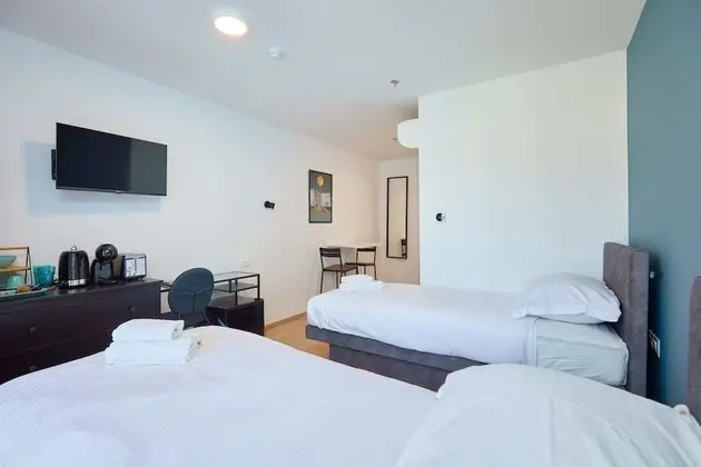 Comfort Tek Büyük veya İki Ayrı Yataklı Oda (4)