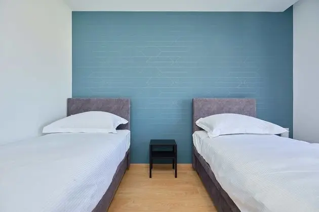 Comfort Tek Büyük veya İki Ayrı Yataklı Oda (4)