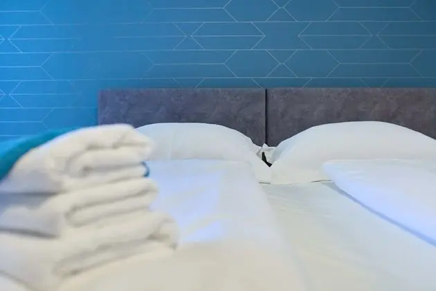 Comfort Tek Büyük veya İki Ayrı Yataklı Oda