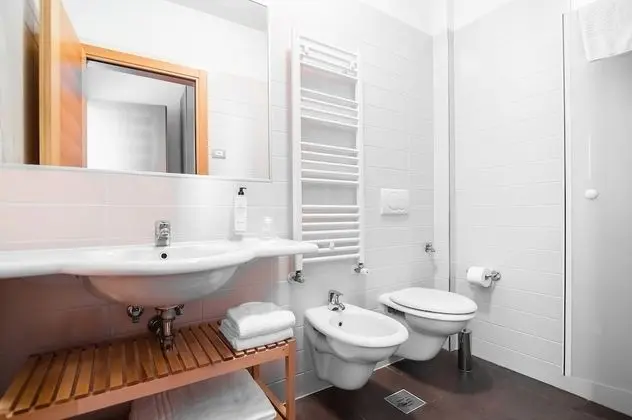 Classic Süit, 1 Yatak Odası, Balkon (Camera Flessibile con cambio camera)