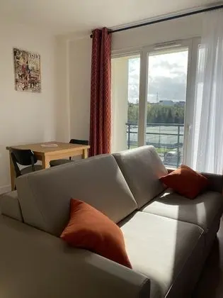 Apart Daire, Engellilere Uygun, Banyolu/Duşlu (T2)