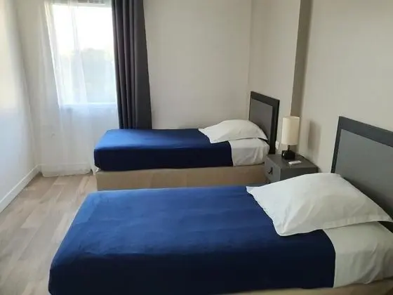 Apart Daire, Engellilere Uygun, Banyolu/Duşlu (T3)