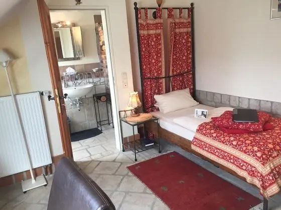 Tek Kişilik Oda