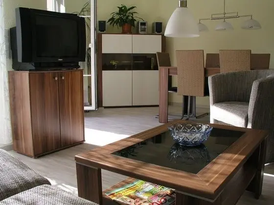 Apart Daire, Banyolu/Duşlu, Bahçe Manzaralı (mit Terrasse )