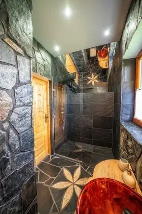 Dağ Evi, Birden Çok Yatak, Sigara İçilmez, Şömine