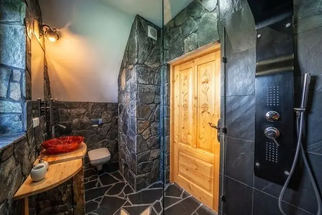 Dağ Evi, Sigara İçilmez, Sauna