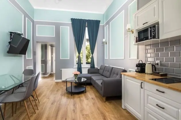 Exclusive Apart Daire, 2 Yatak Odası, Balkon, Bahçe Manzaralı