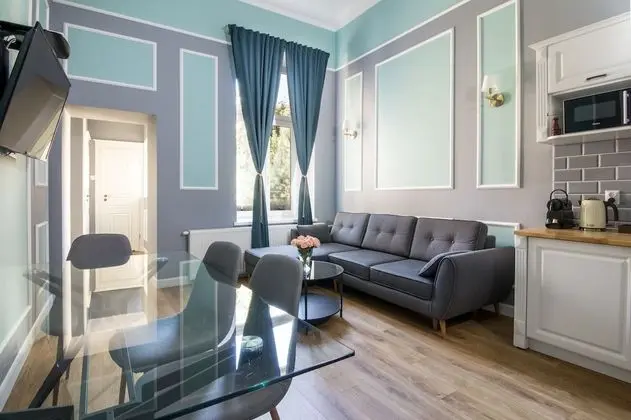 Exclusive Apart Daire, 2 Yatak Odası, Balkon, Bahçe Manzaralı