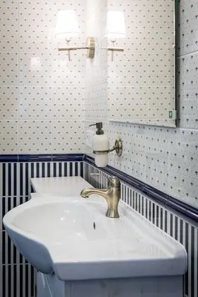 Exclusive Apart Daire, 2 Yatak Odası, Balkon, Bahçe Manzaralı