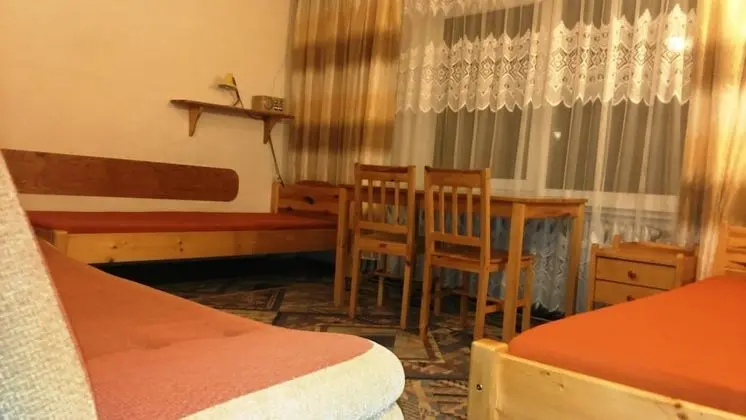 Classic Dört Kişilik Oda, Birden Çok Yatak, Dağ Manzaralı (nr 2)