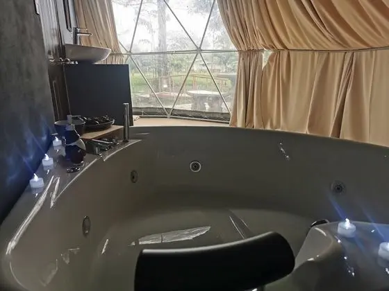 Romantic Kulübe