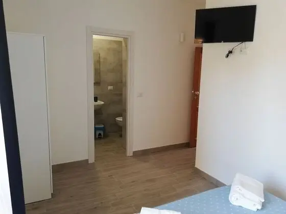 Tek Büyük Yataklı Oda, Balkon