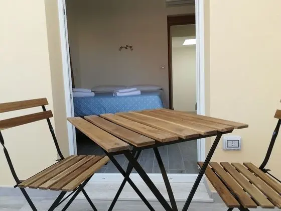 Tek Büyük Yataklı Oda, Teras
