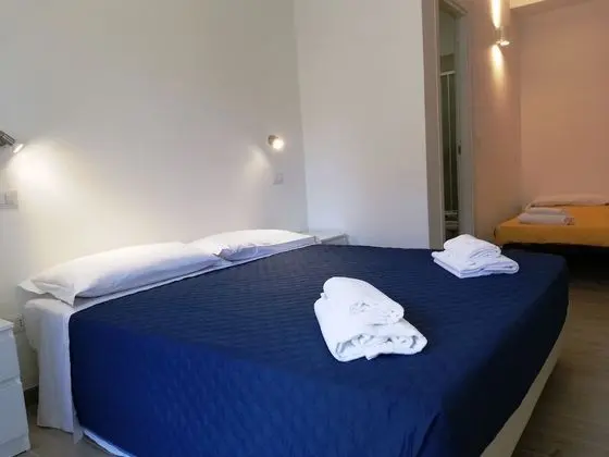 Üç Kişilik Oda, Balkon