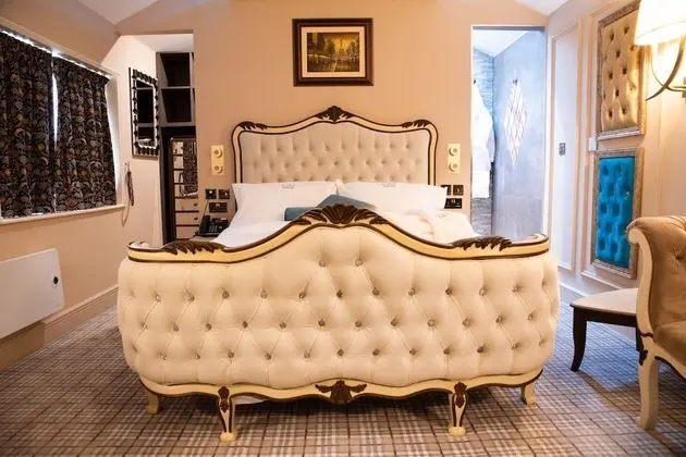 Venetian Suite