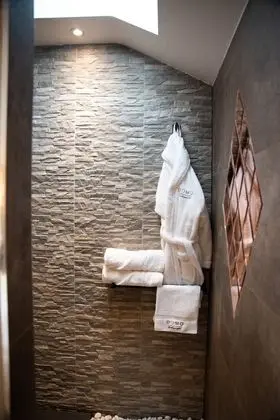 Venetian Suite