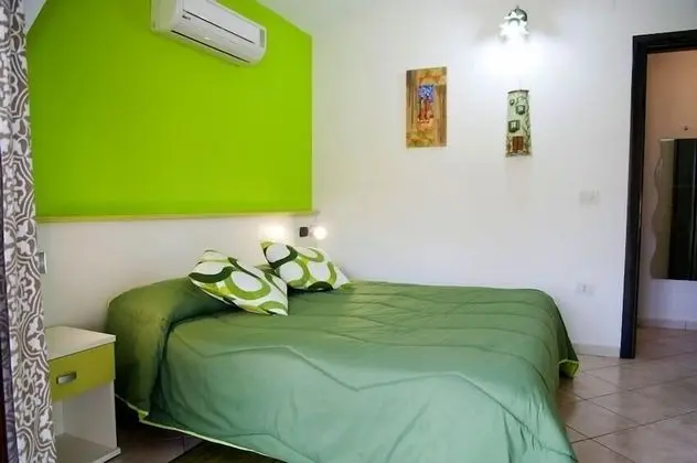 Dört Kişilik Oda, Bağlantılı Odalar