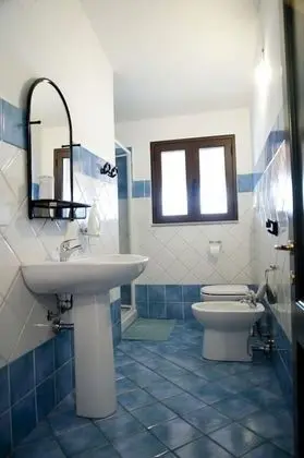 Dört Kişilik Oda, Bağlantılı Odalar