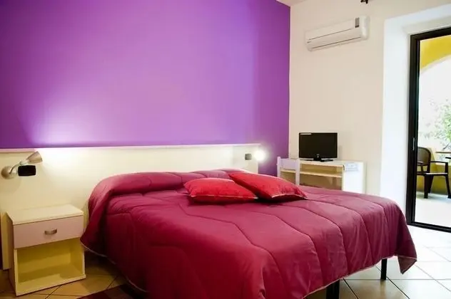 Tek Büyük veya İki Ayrı Yataklı Oda