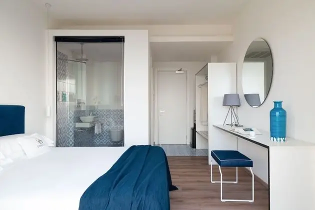 Deluxe Tek Büyük Yataklı Oda, Balkon, Deniz Manzaralı