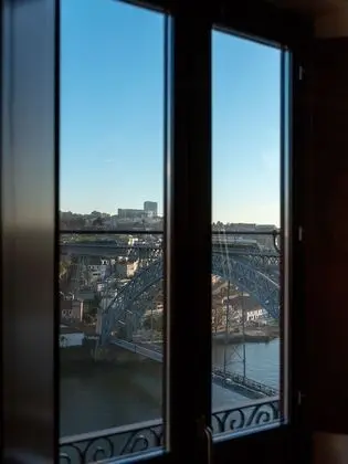 Panoramic Apart Daire, Nehir Manzaralı