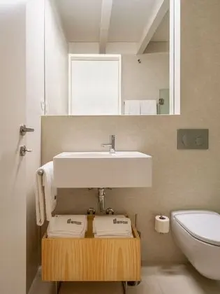 Superior Apart Daire, Nehir Manzaralı