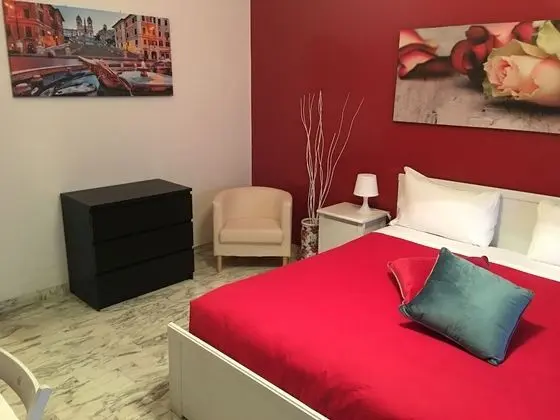 Standard Tek Büyük Yataklı Oda