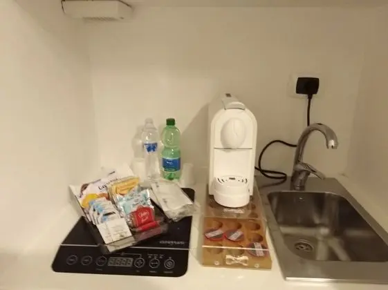 Comfort Tek Büyük Yataklı Oda, Küçük Mutfak, Kule (Via Oberdan, 134 Canosa)