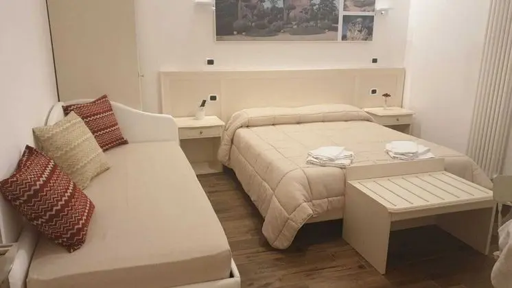 Deluxe Süit, Birden Çok Yatak (Via Guglielmo Oberdan 134)