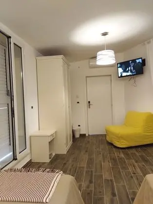 Deluxe Üç Kişilik Oda, 1 Yatak Odası (Via Oberdan,134 Canosa)