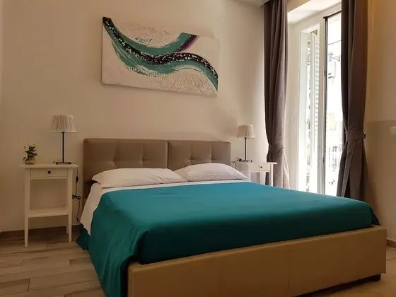 Tek Büyük Yataklı Oda