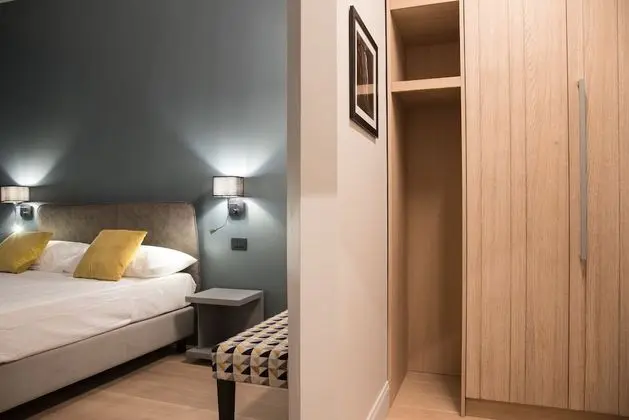 Deluxe Üç Kişilik Oda, Birden Çok Yatak