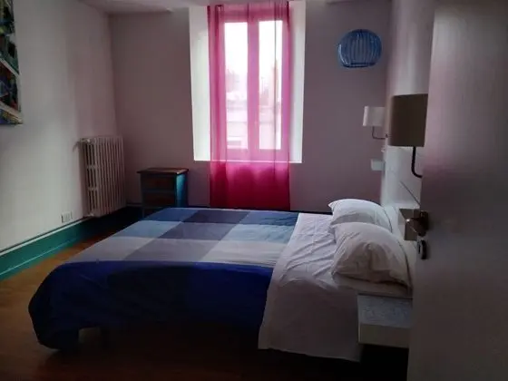 Basic Tek Büyük Yataklı Oda