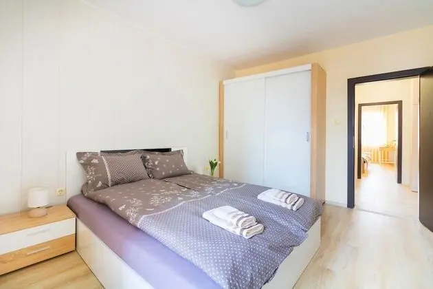 Luxury Apart Daire, 2 Yatak Odası (str. Kalofer 12)