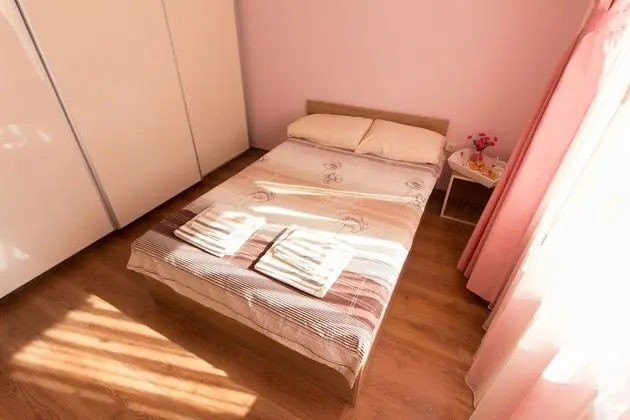 Apart Daire, 2 Yatak Odası ( str. Iglika 1 )
