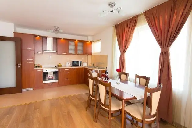 Apart Daire, 2 Yatak Odası ( str. Iglika 1 )