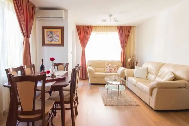 Apart Daire, 2 Yatak Odası ( str. Iglika 1 )