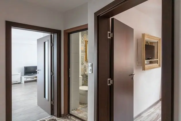 Luxury Apart Daire, Avlu (str. Polkovnik Bonev 16A)