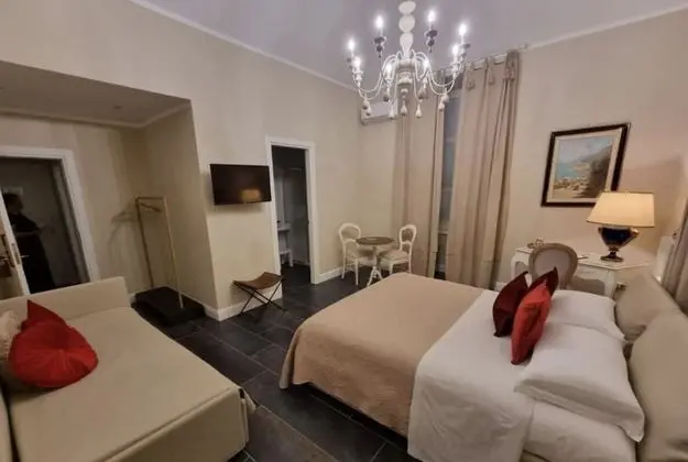 Deluxe Dört Kişilik Oda