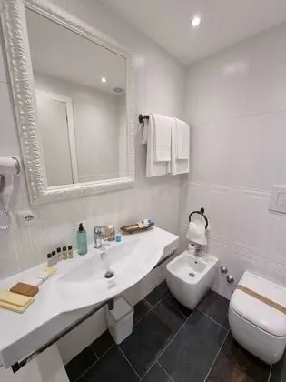 Luxury Üç Kişilik Oda