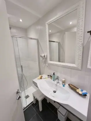 Luxury Üç Kişilik Oda