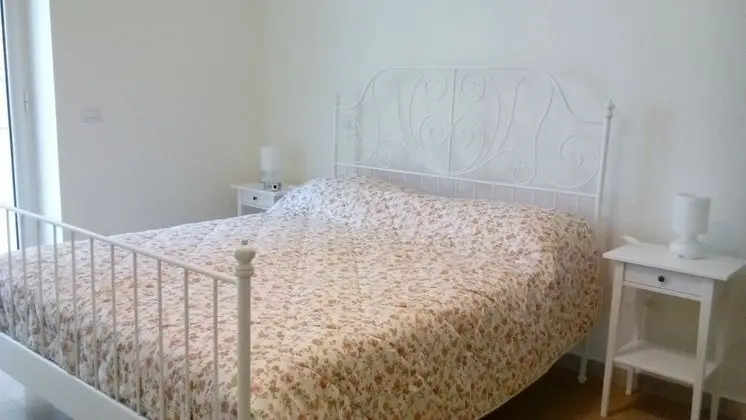 Üç Kişilik Oda, Ortak Banyo