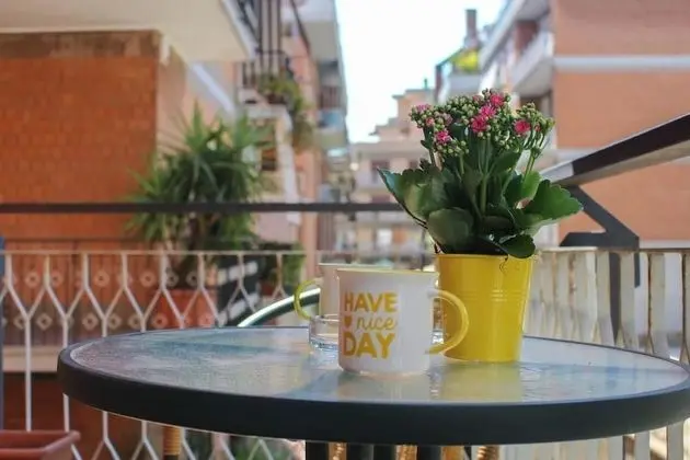 Tek Büyük Yataklı Oda, Balkon