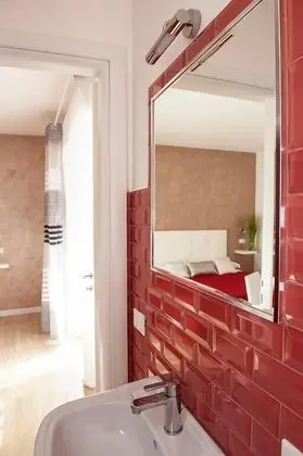 Tek Büyük Yataklı Oda, Balkon