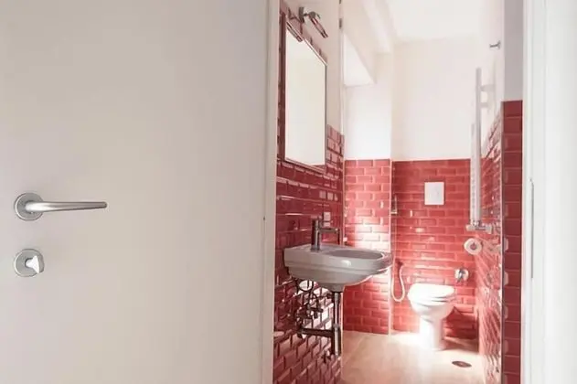 Tek Büyük Yataklı Oda, Balkon