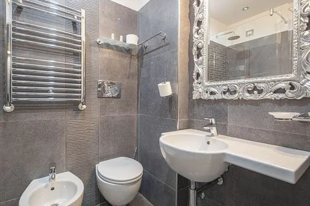 Standard Üç Kişilik Oda
