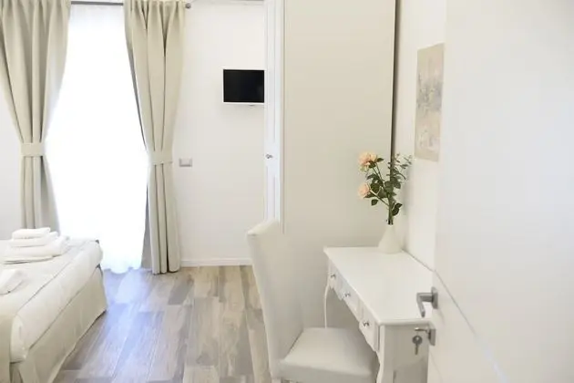 Deluxe Tek Büyük Yataklı Oda (NR 19)