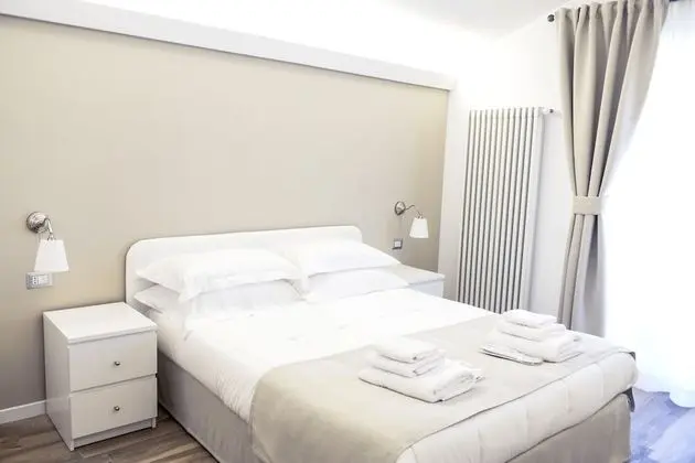 Deluxe Tek Büyük Yataklı Oda (NR 19)