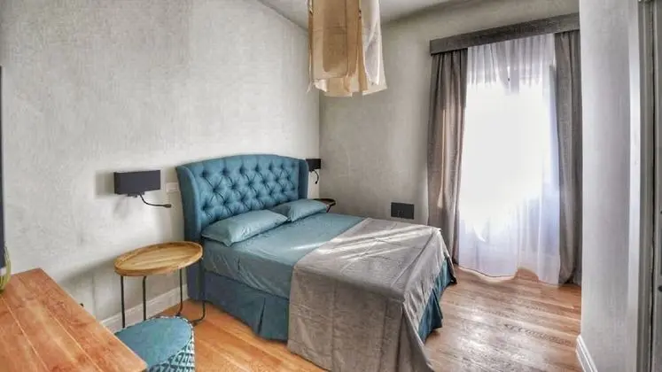 Deluxe Tek Büyük Yataklı Oda, Banyolu/Duşlu
