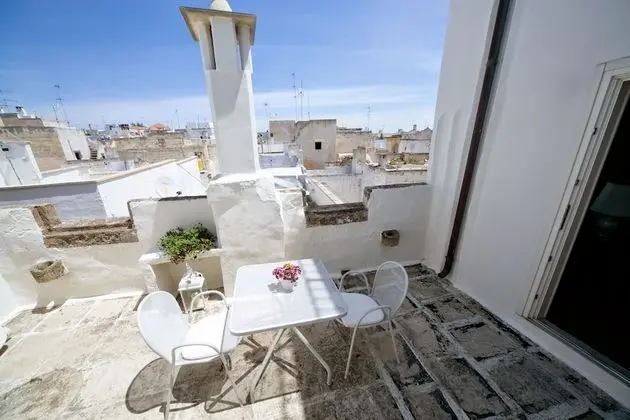 Üç Kişilik Oda, Teras